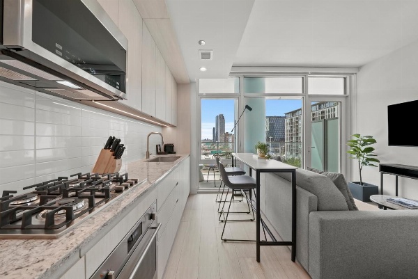 Level Chicago Fulton Market Main image